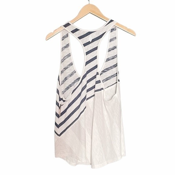 NWT Free People Keep Rolling Racerback Tank Navy Sage Combo Size Medium NEW - Picture 4 of 16